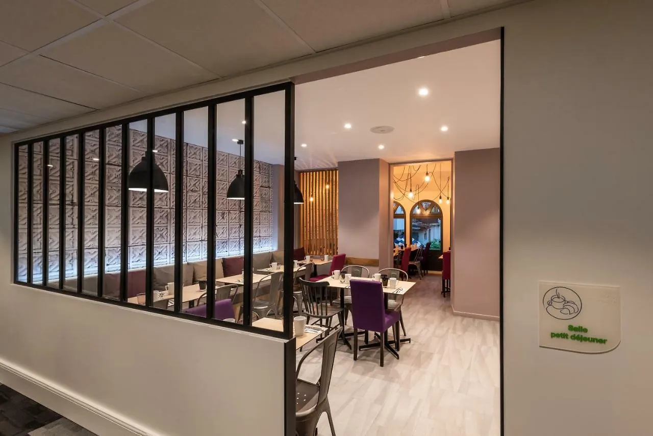 Hotel Campanile Annecy Centre - Gare 3*,