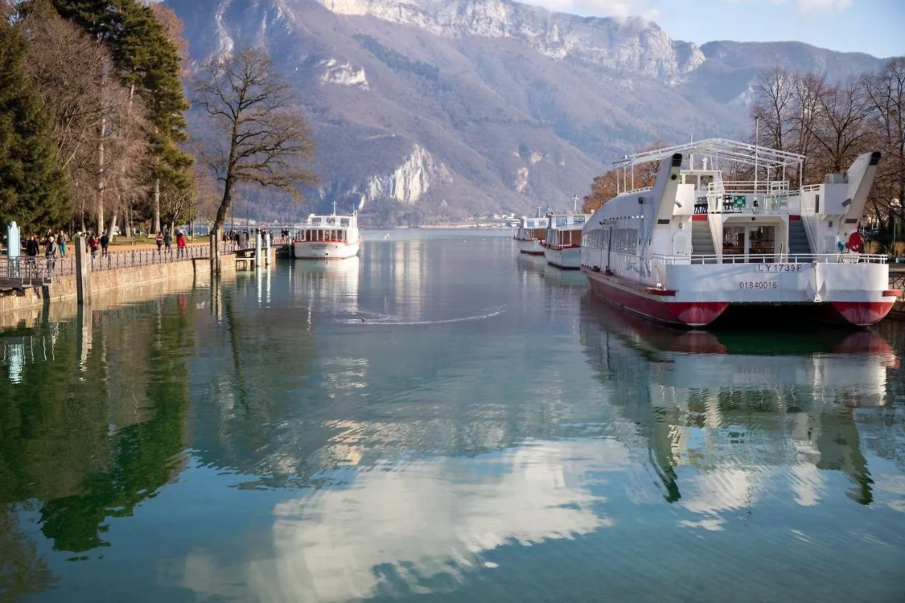 ***  Hotel Campanile Annecy Centre - Gare Francia