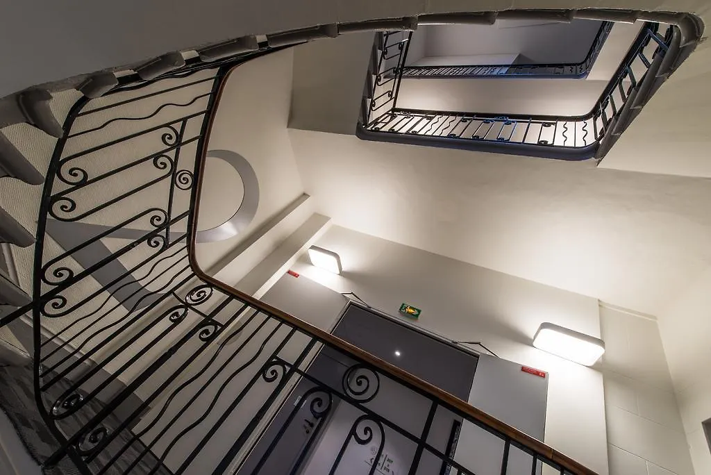 Campanile Annecy Centre - Gare Hotel
