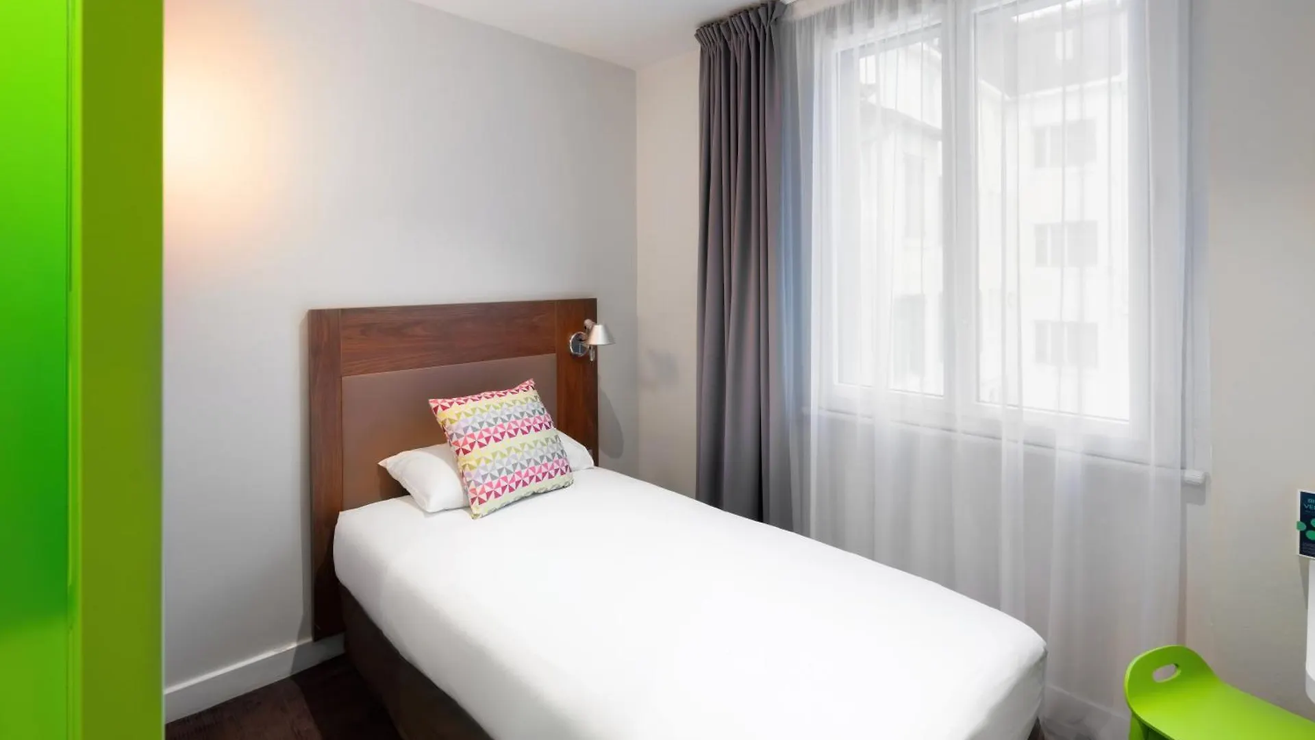 Campanile Annecy Centre - Gare Hotel