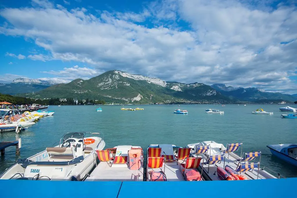 Campanile Annecy Centre - Gare Hotel