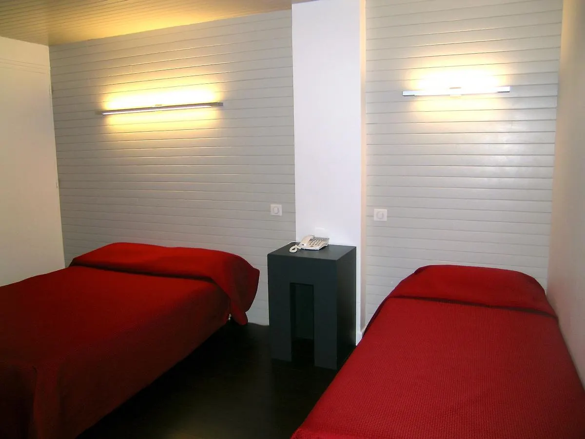 Campanile Annecy Centre - Gare Hotel