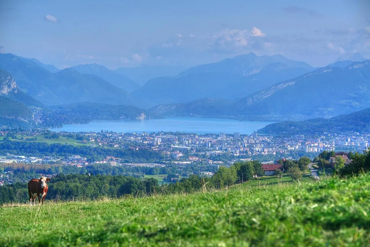 Campanile Annecy Centre - Gare Hotel 3*,